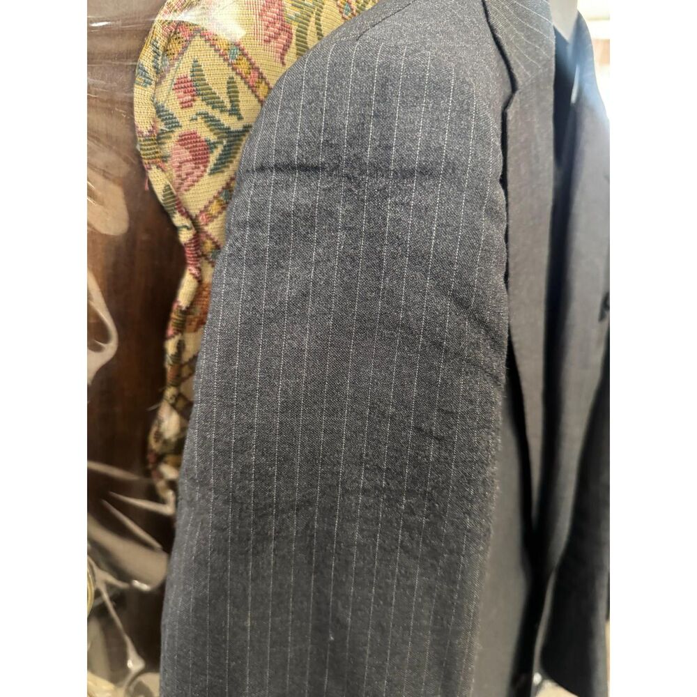 Suitsupply Grey ChalkStripe (Please see photos) - Picture 3 of 12